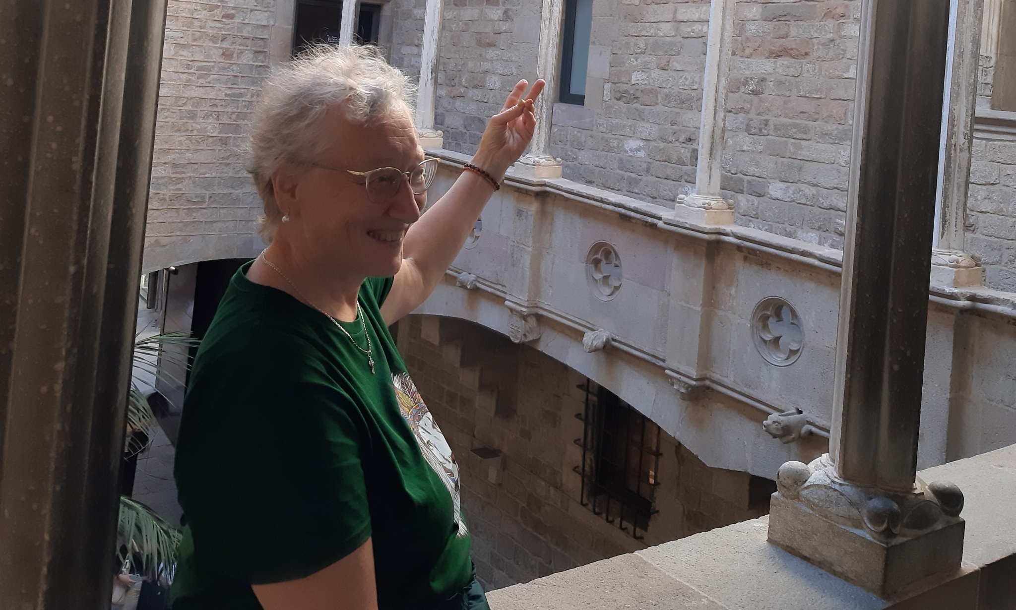 Õpetaja Anne Hiio: Arutleva Kooli põhimõtete abil saaksime kasvatada kultuursemaid arutelusid valdavaid noori